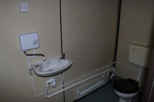 Interior Toilet 2