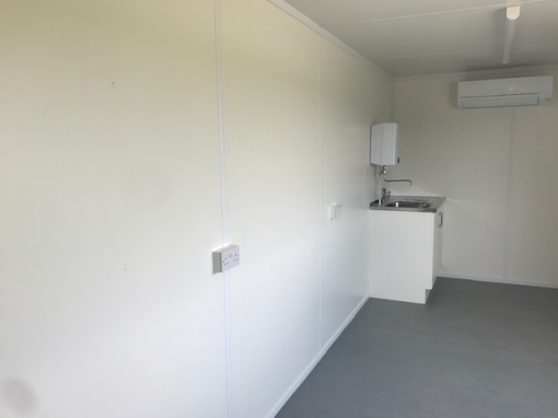 Used 40ft Pop-Up Catering Container - REF98883 - Image 11