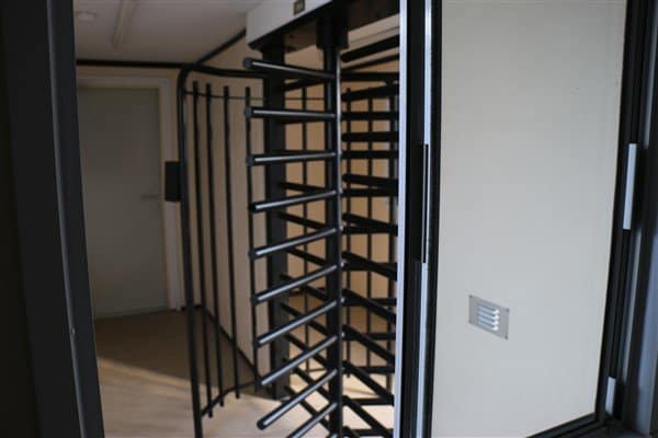 Anti-Vandal Turnstile Unit – 24ft x 10ft
