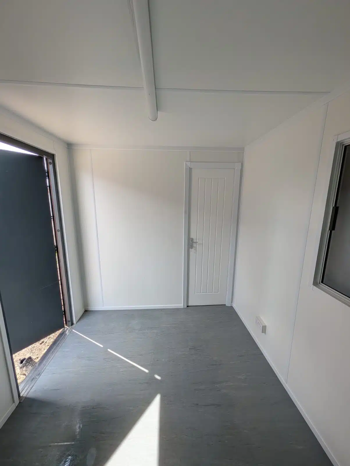Canteen & Drying Room-20ft x 8ft -Used - Image 4